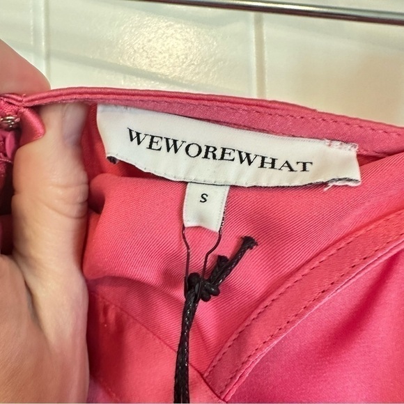 NWT WeWoreWhat cut out midi skirt in hot pink satin women’s size small - Picture 4 of 10
